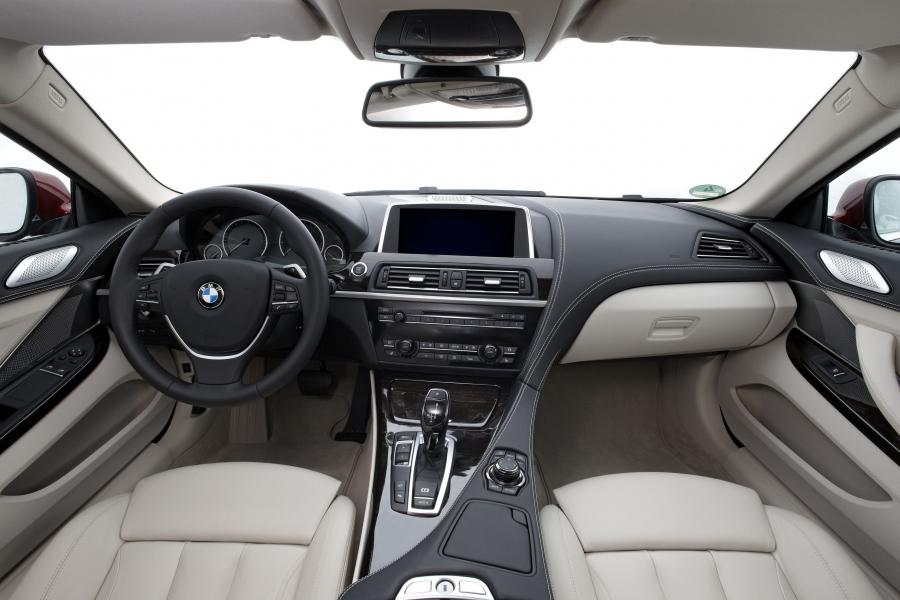  BMW 640i Coupe 2011 года  (фото 3 из 100)